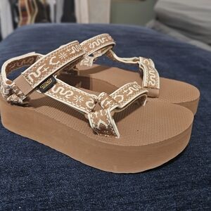 Teva Women's Tan Patterned Platform Sandals